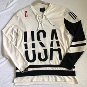 10 Deep Hockey Victory USA Jersey Large